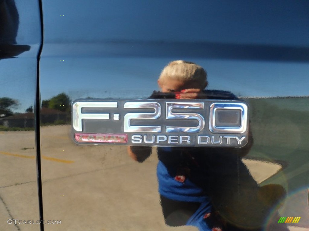 2000 Ford F250 Super Duty Lariat Crew Cab 4x4 Marks and Logos Photo #62708051