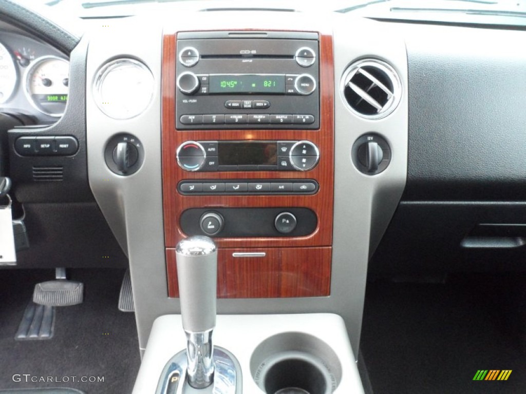2008 Ford F150 Lariat SuperCrew 4x4 Controls Photo #62709494