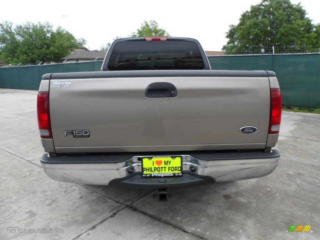 2004 F150 XLT Heritage SuperCab - Arizona Beige Metallic / Heritage Medium Parchment photo #4