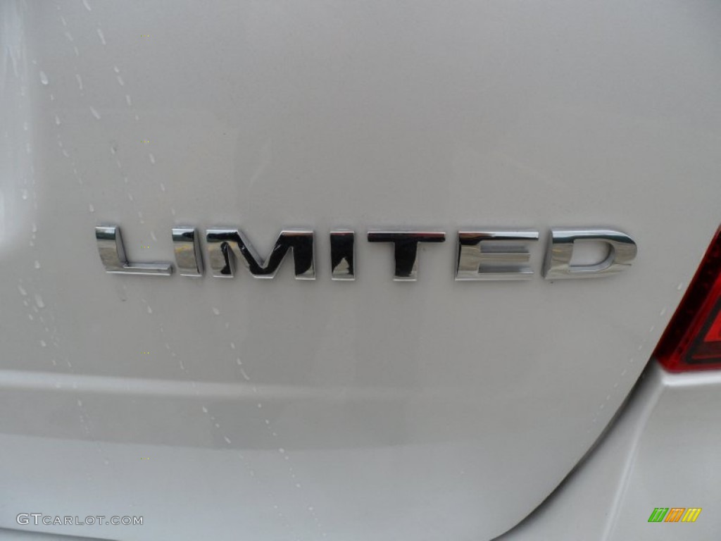 2013 Ford Edge Limited Marks and Logos Photo #62710961