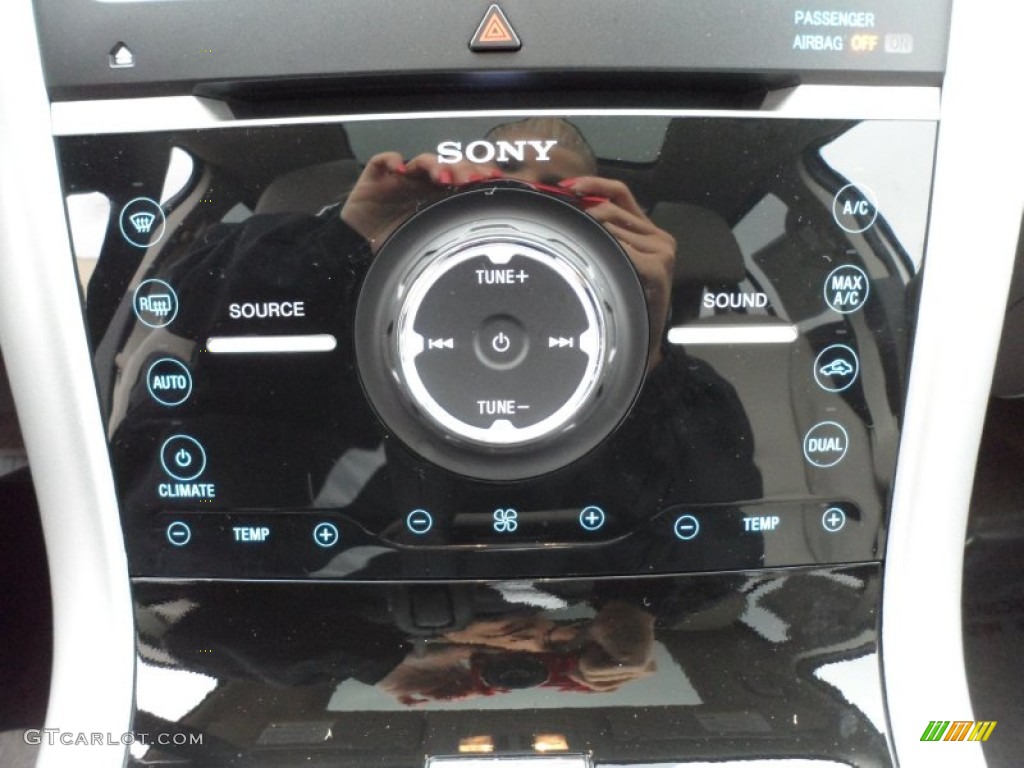2013 Ford Edge Limited Controls Photo #62711012