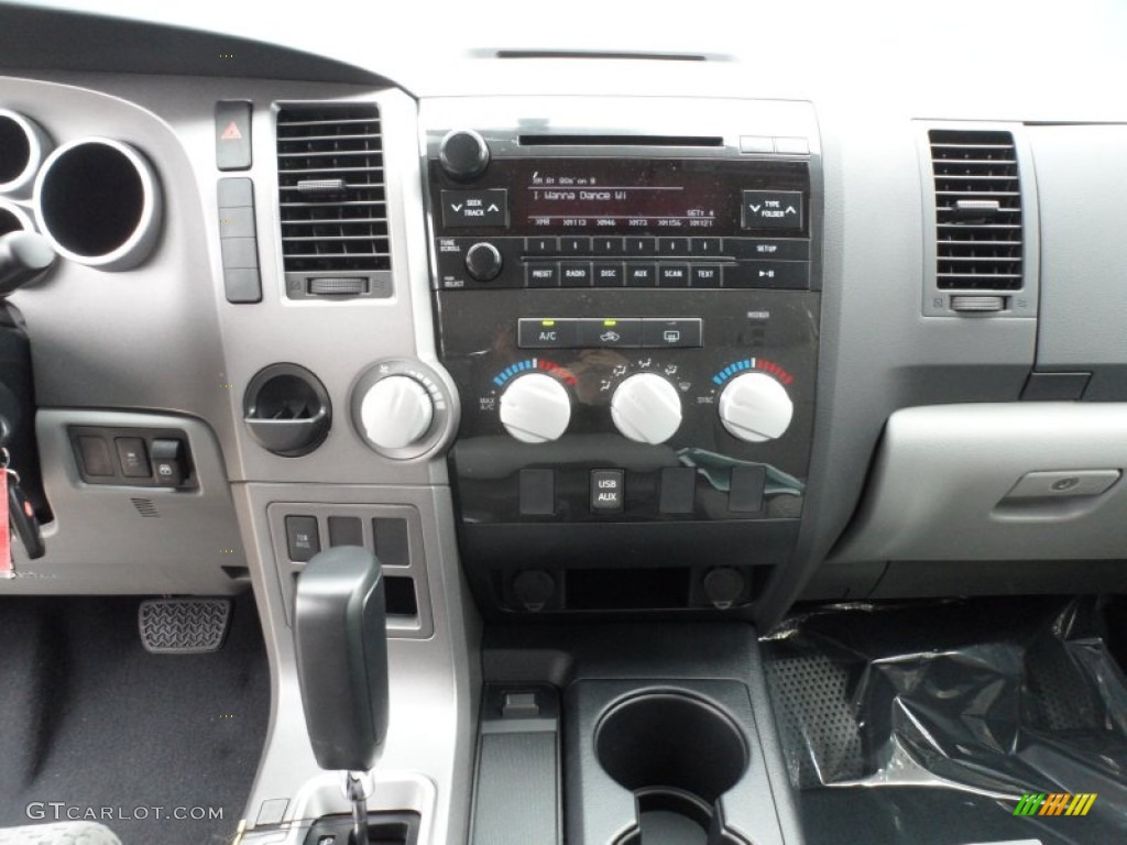 2012 Tundra Texas Edition CrewMax - Black / Graphite photo #28