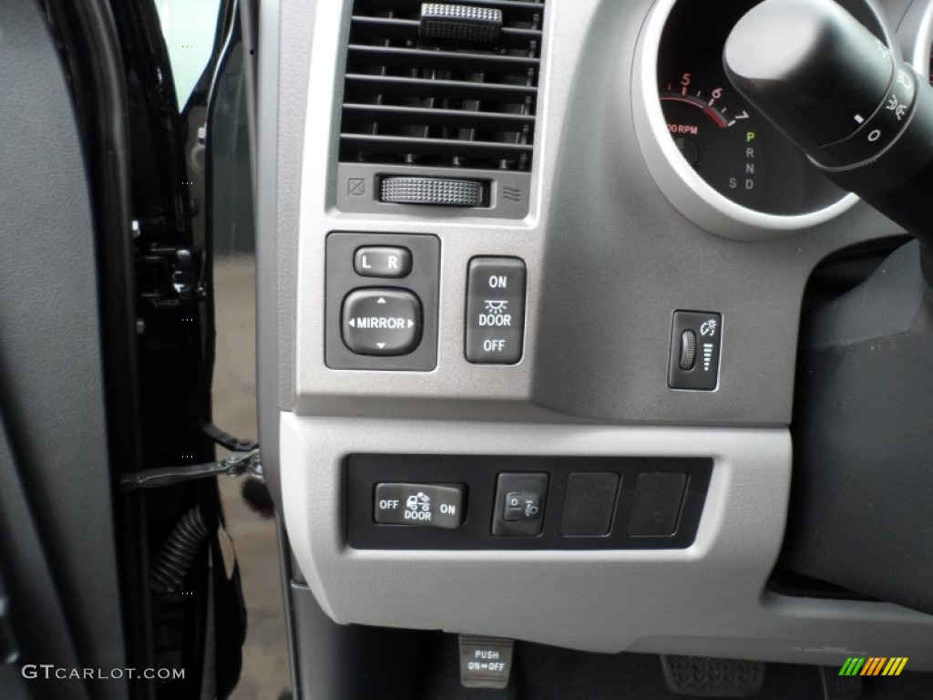 2012 Tundra Texas Edition CrewMax - Black / Graphite photo #34