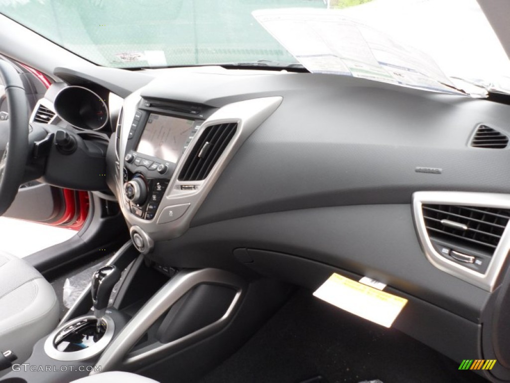 2012 Veloster  - Boston Red / Gray photo #17