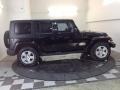 Black - Wrangler Unlimited Sahara 4x4 Photo No. 3