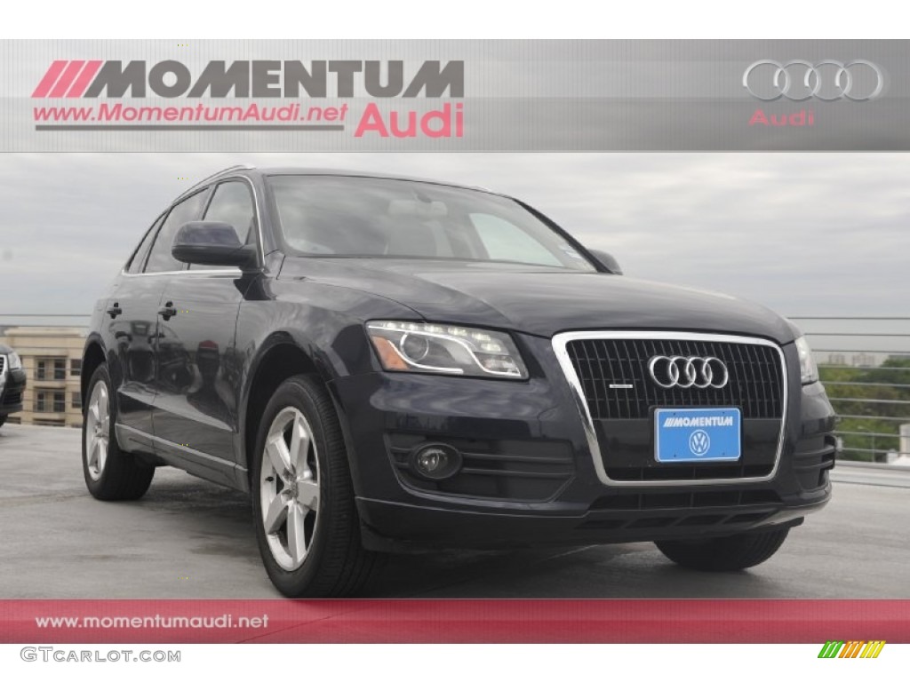 2009 Q5 3.2 Premium quattro - Deep Sea Blue Pearl Effect / Light Gray photo #1