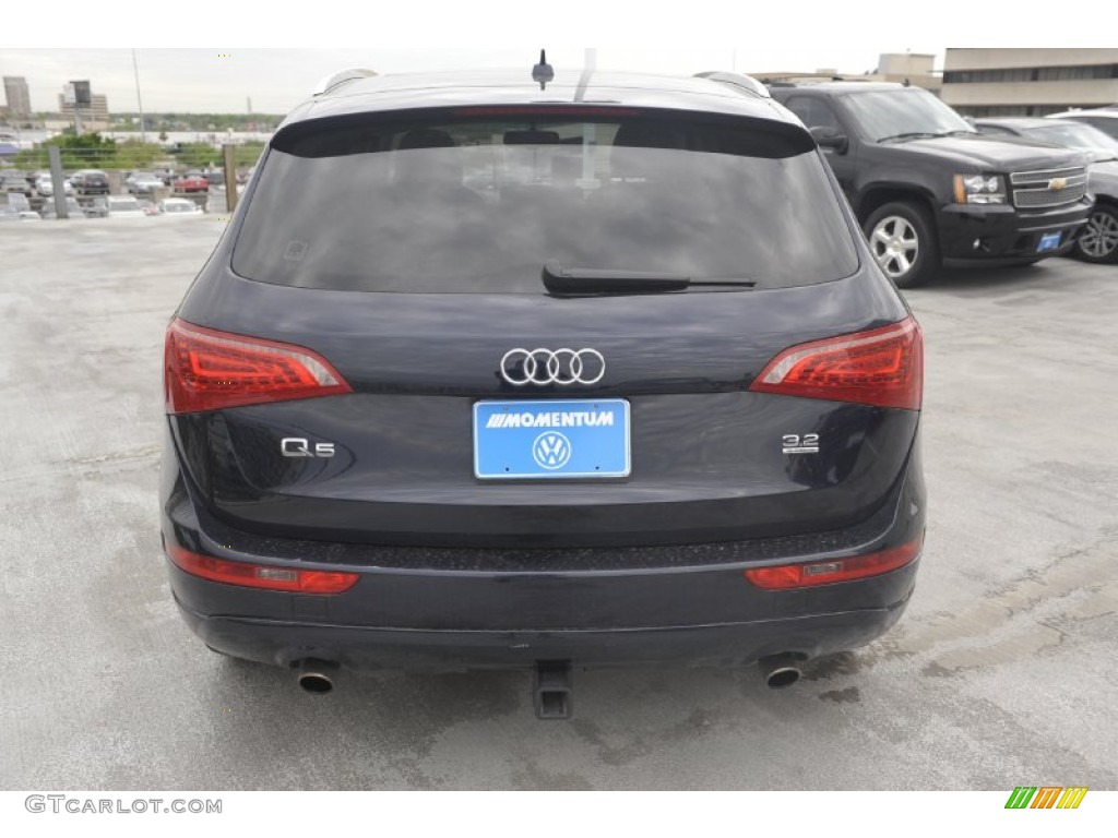 2009 Q5 3.2 Premium quattro - Deep Sea Blue Pearl Effect / Light Gray photo #4