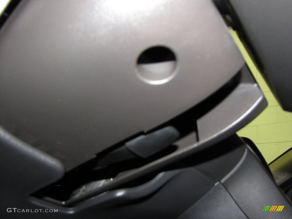 2011 Taurus Limited - Ingot Silver / Charcoal Black photo #12