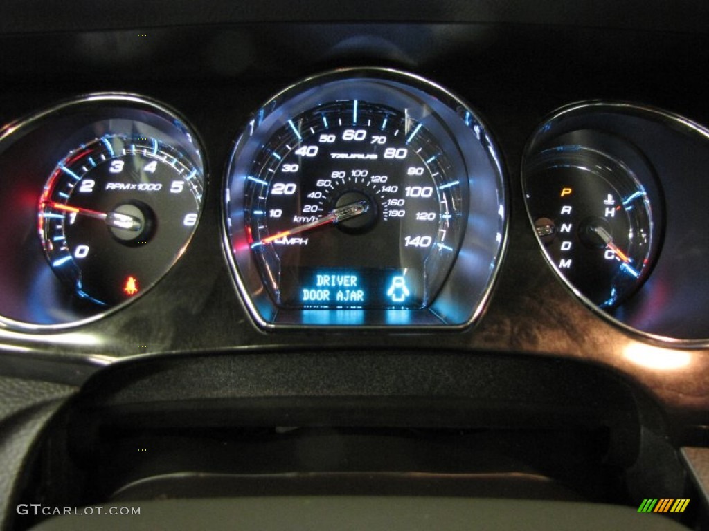 2011 Taurus Limited - Ingot Silver / Charcoal Black photo #14