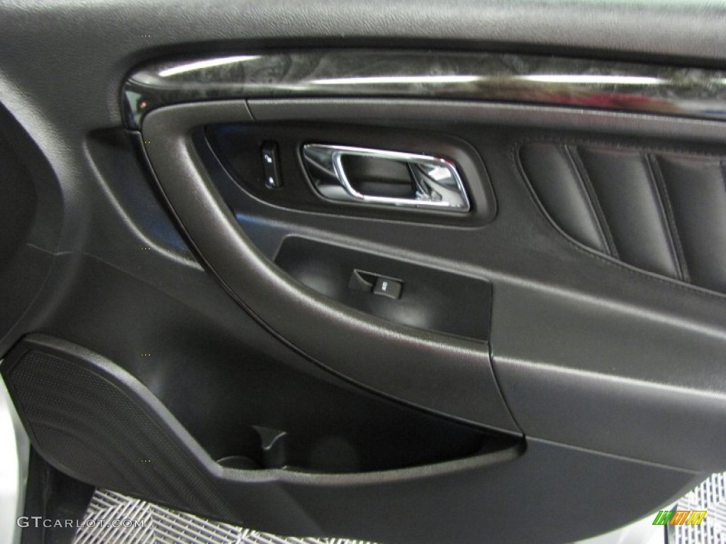 2011 Taurus Limited - Ingot Silver / Charcoal Black photo #27