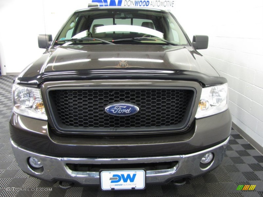 2006 F150 XL SuperCab 4x4 - Dark Stone Metallic / Tan photo #7