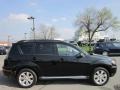 2011 Labrador Black Pearl Mitsubishi Outlander SE AWD  photo #6