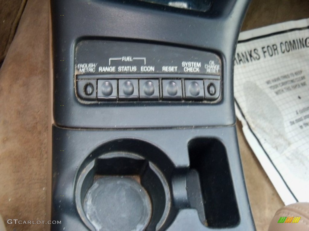 1999 Mountaineer  - Spruce Green Metallic / Prairie Tan photo #17