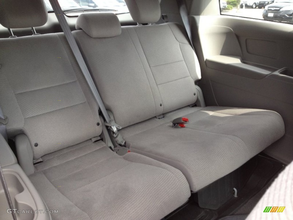 2011 Odyssey LX - Alabaster Silver Metallic / Gray photo #15