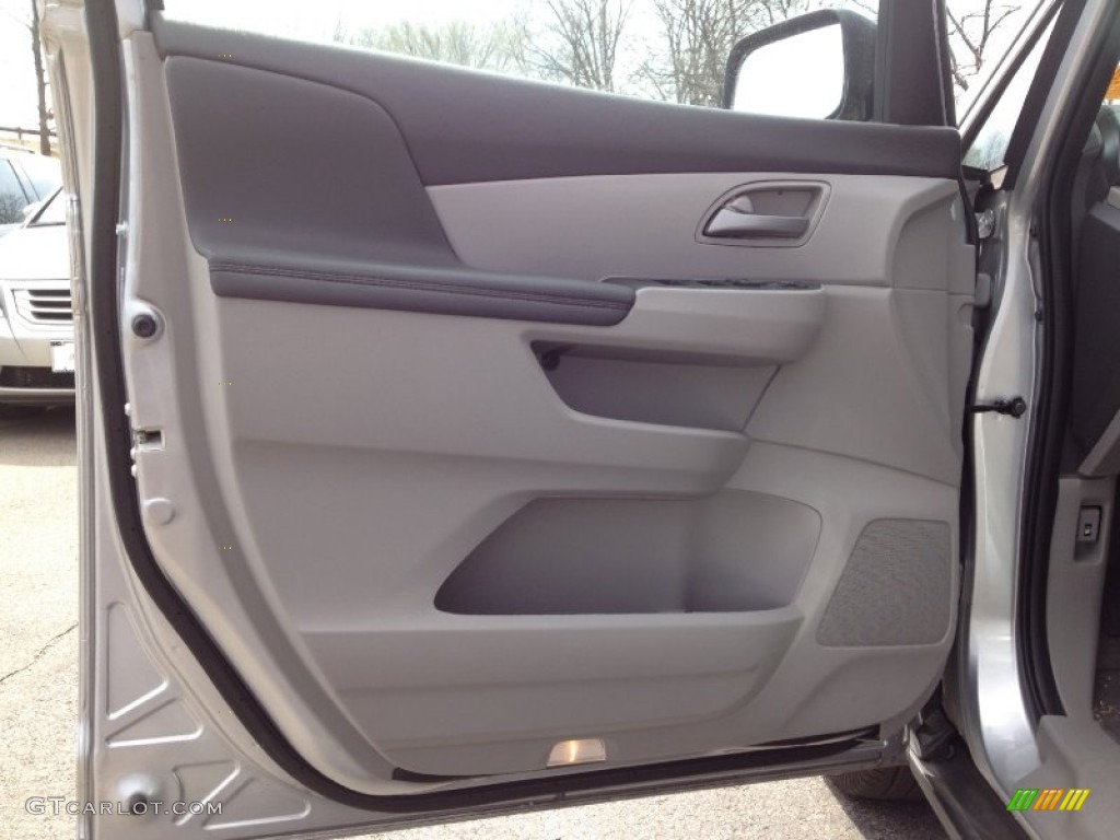 2011 Odyssey LX - Alabaster Silver Metallic / Gray photo #21