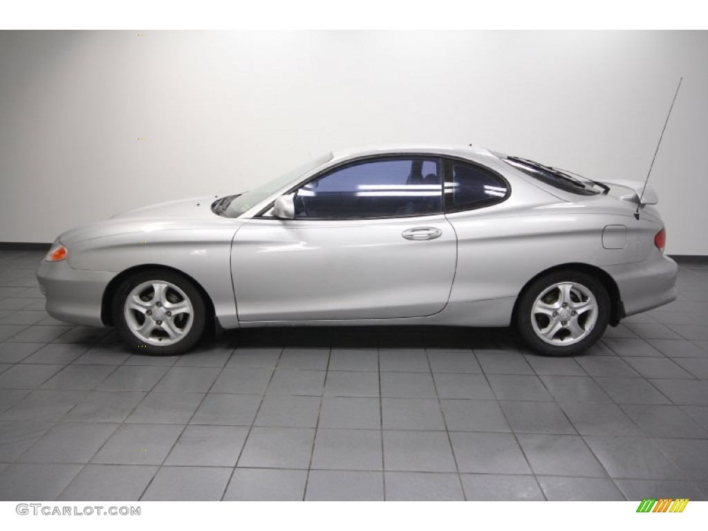 2001 Tiburon  - Super Silver / Black/Gray photo #2