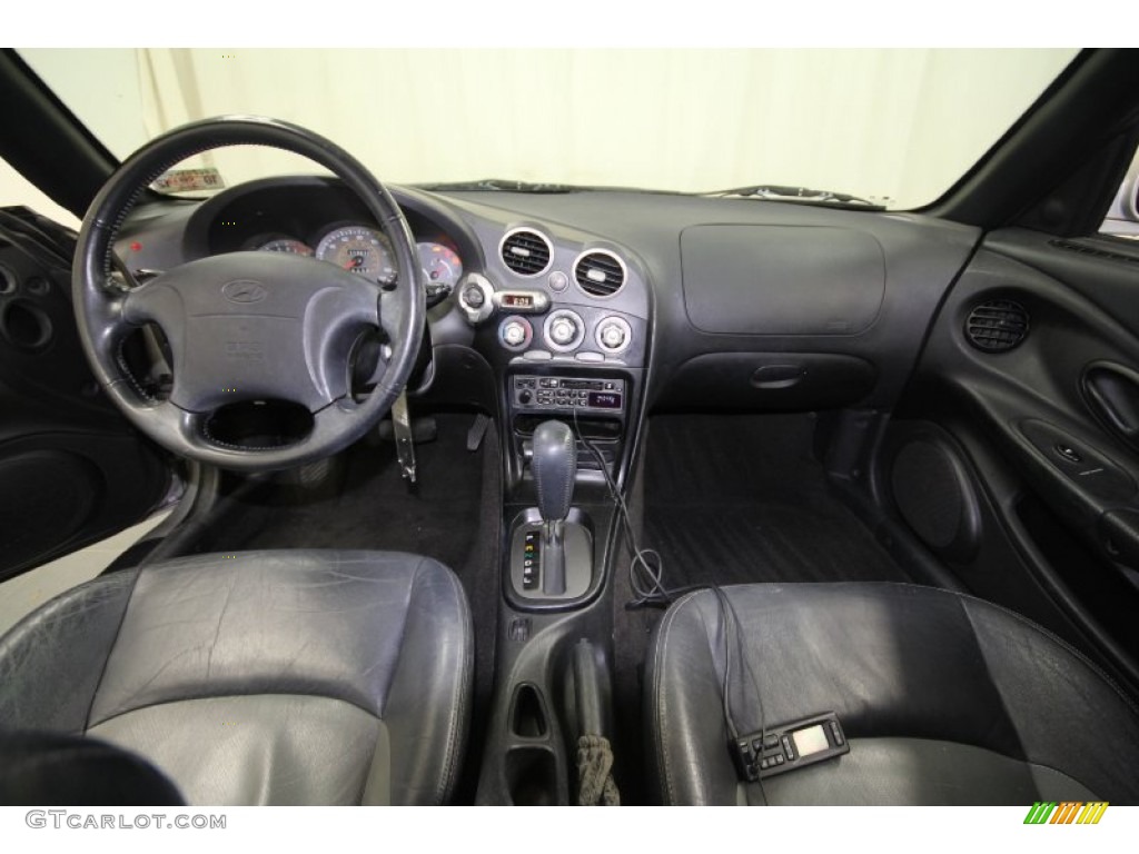 2001 Tiburon  - Super Silver / Black/Gray photo #4