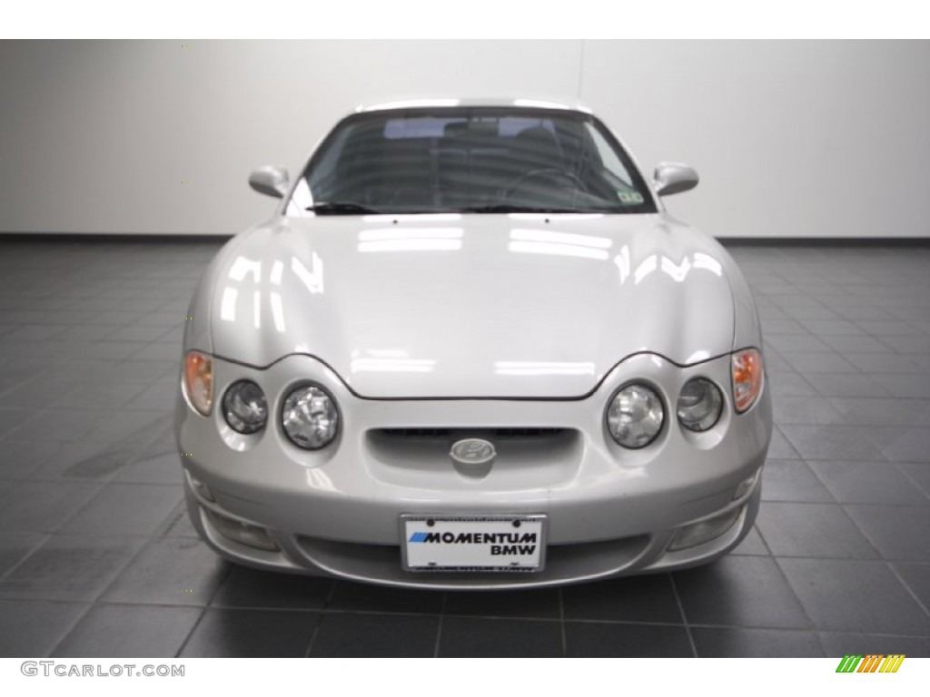 2001 Tiburon  - Super Silver / Black/Gray photo #6