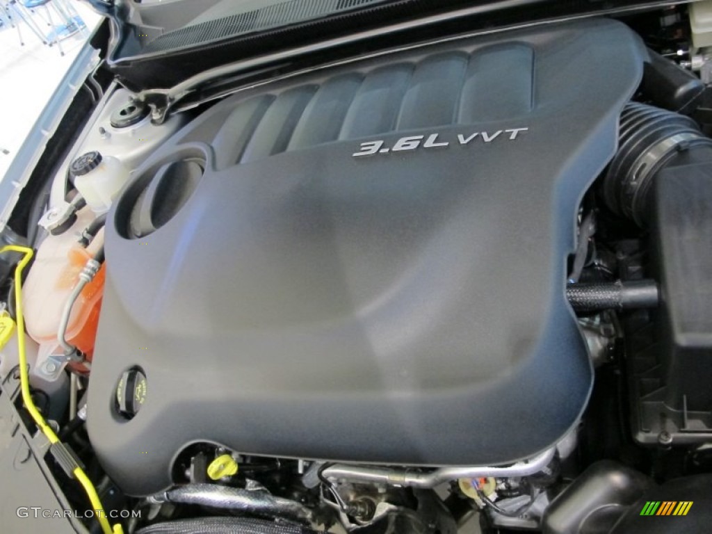 2012 Chrysler 200 Touring Convertible 3.6 Liter DOHC 24-Valve VVT Pentastar V6 Engine Photo #62726161