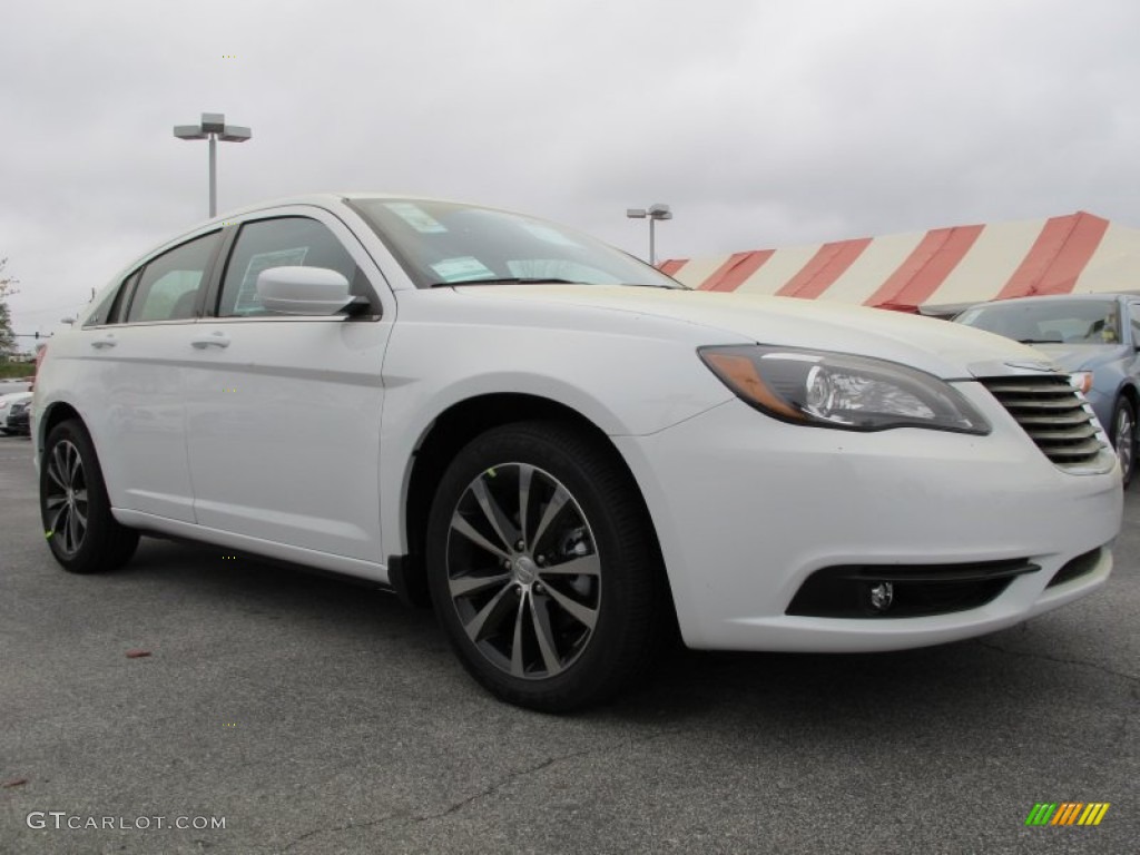 Bright White 2012 Chrysler 200 S Sedan Exterior Photo #62726215