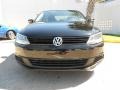 Black - Jetta SE Sedan Photo No. 2