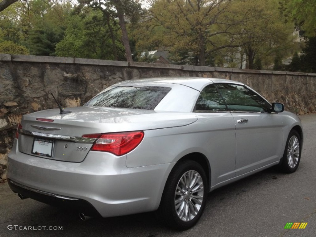 2011 200 Limited Convertible - Bright Silver Metallic / Black photo #12