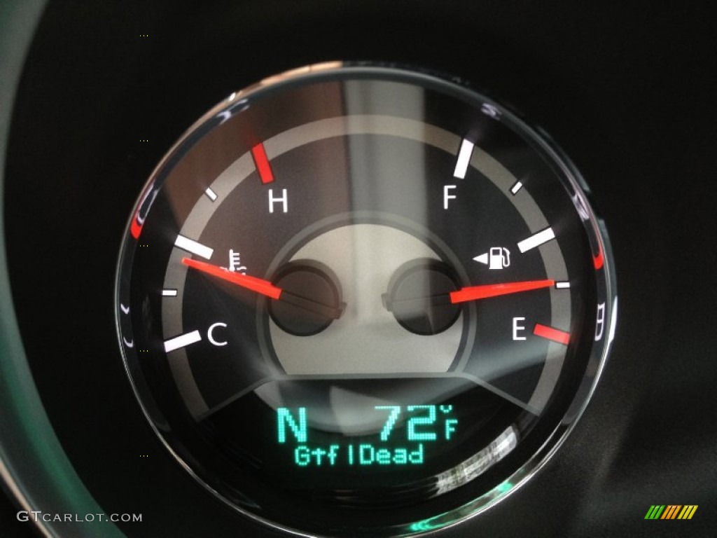 2011 Chrysler 200 Limited Convertible Gauges Photos