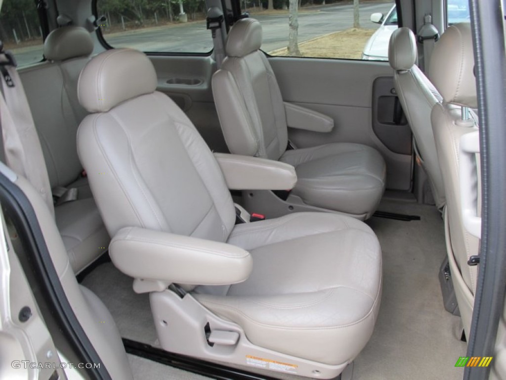Mocha Interior 2002 Nissan Quest GLE Photo #62731871