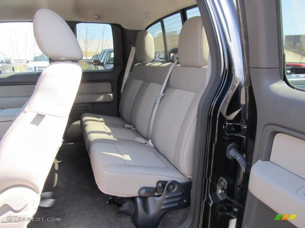 2010 F150 XLT SuperCab - Tuxedo Black / Medium Stone photo #9