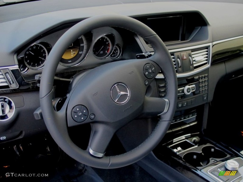 2012 Mercedes-Benz E 350 Sedan Steering Wheel Photos