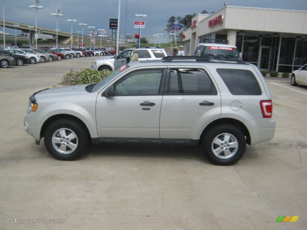 2009 Escape XLT V6 - Light Sage Metallic / Stone photo #2