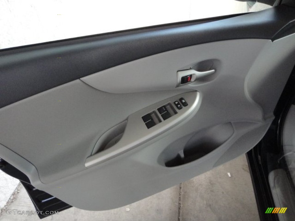 2012 Corolla LE - Nautical Blue Metallic / Ash photo #11