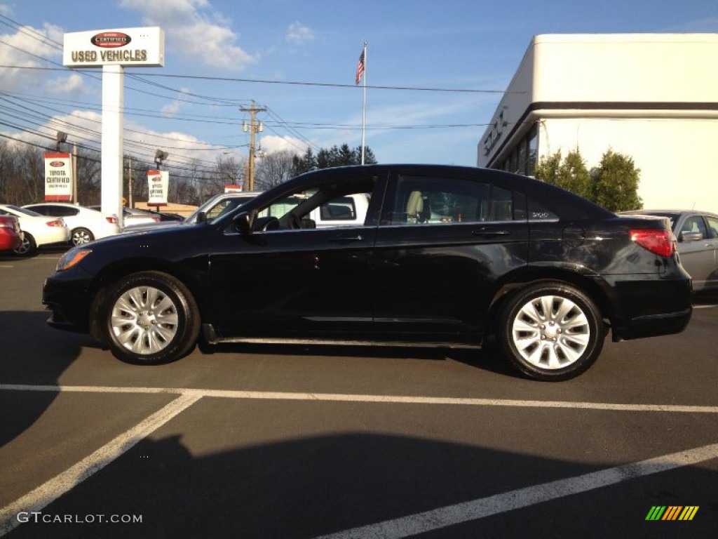 2011 200 LX - Black / Black/Light Frost Beige photo #8