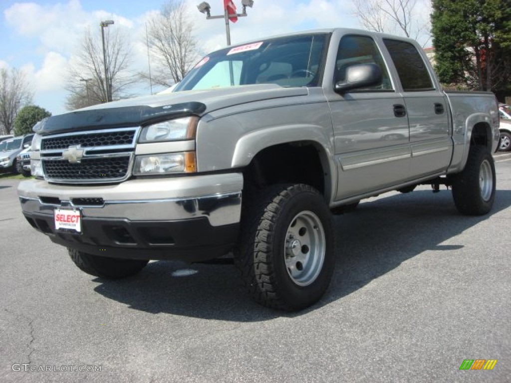 2006 Silverado 1500 Z71 Crew Cab 4x4 - Silver Birch Metallic / Dark Charcoal photo #2