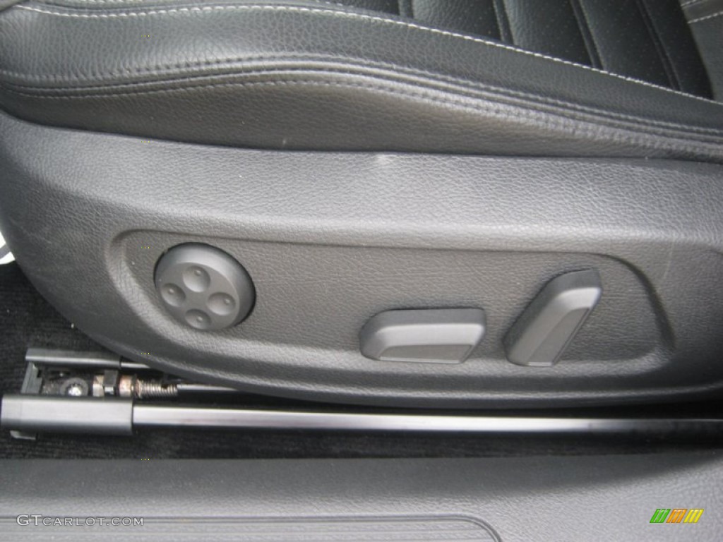 2012 CC Sport - Urano Gray Metallic / Black photo #13