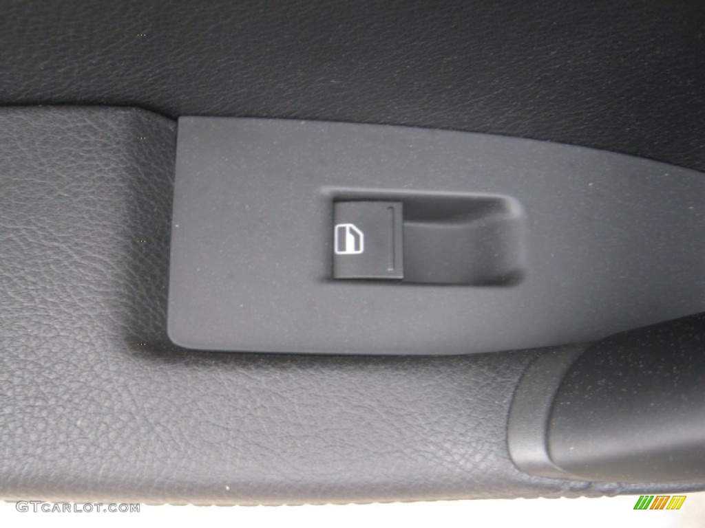 2012 CC Sport - Urano Gray Metallic / Black photo #18
