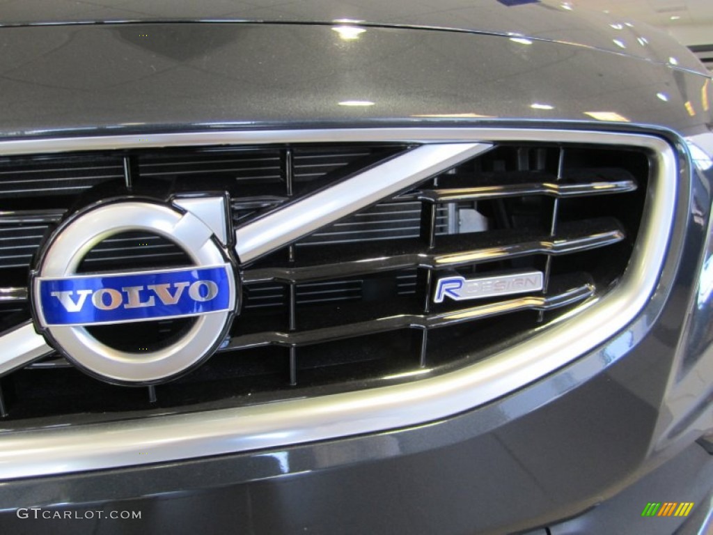 2012 Volvo S60 R-Design AWD Marks and Logos Photos