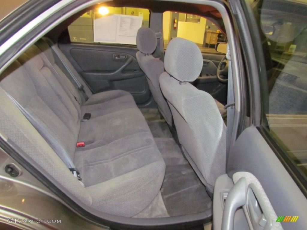 2001 Camry LE - Antique Sage Pearl / Gray photo #22