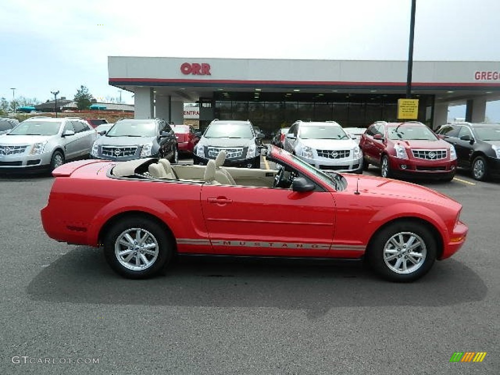 2007 Mustang V6 Deluxe Convertible - Torch Red / Medium Parchment photo #3