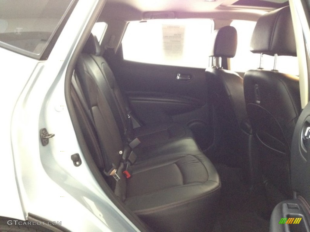 2011 Rogue SL AWD - Frosted Steel Metallic / Black photo #9