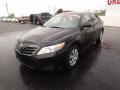 Black - Camry LE Photo No. 3