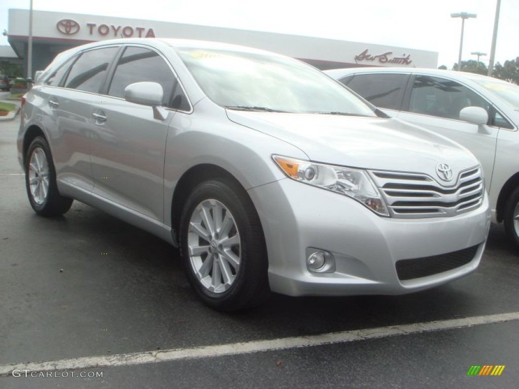 2009 Venza I4 - Classic Silver Metallic / Ivory photo #1