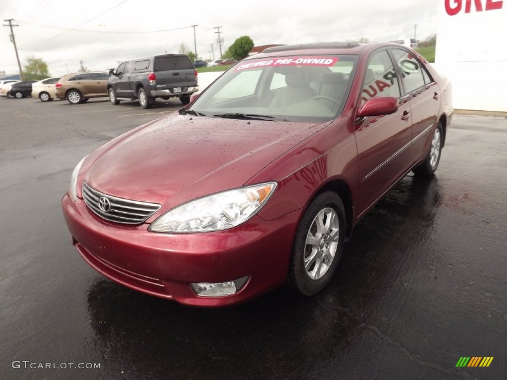 2005 Camry XLE - Salsa Red Pearl / Taupe photo #3