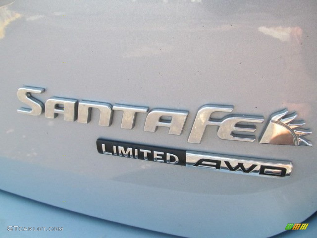 2010 Hyundai Santa Fe Limited 4WD Marks and Logos Photos