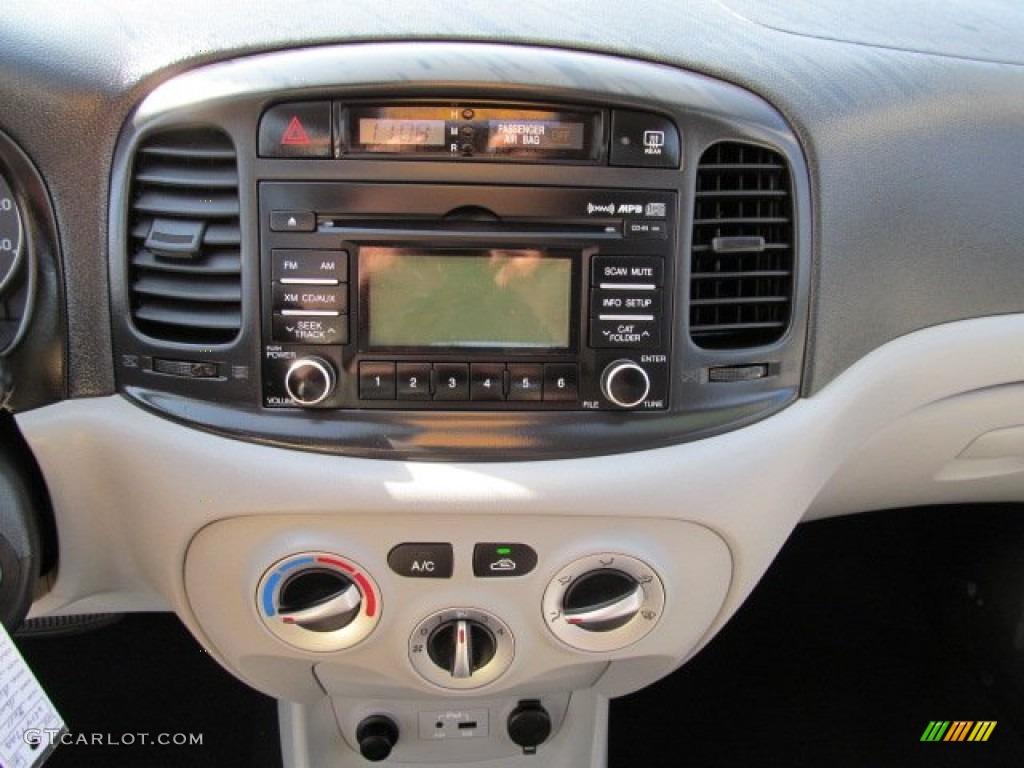 2011 Accent GS 3 Door - Clear Water Blue / Gray photo #17