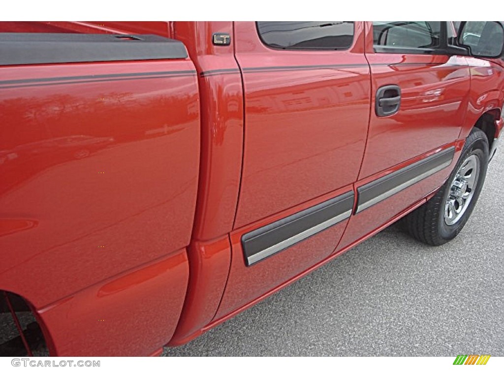 2007 Silverado 1500 Classic LT Extended Cab 4x4 - Victory Red / Dark Charcoal photo #11