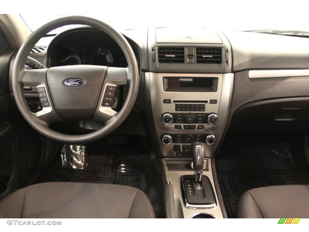 2010 Ford Fusion SE Charcoal Black Dashboard Photo #62751885