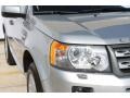 Indus Silver Metallic - LR2 3.2 Photo No. 9