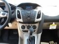 2012 Oxford White Ford Focus SE 5-Door  photo #27