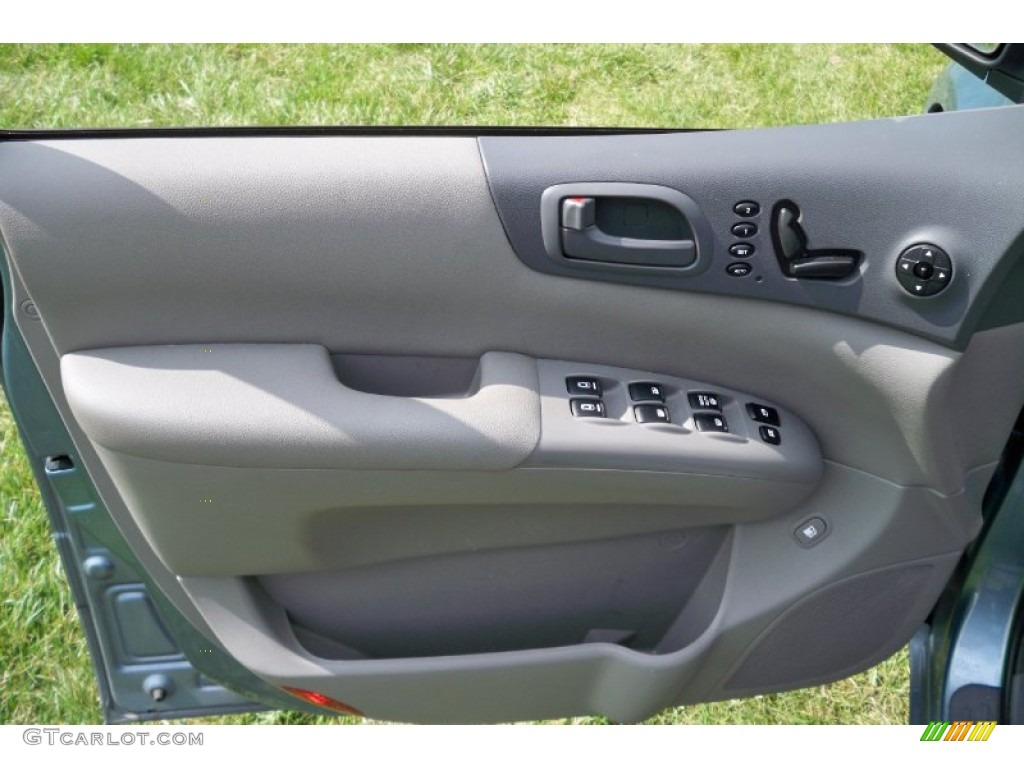 2009 Kia Sedona EX Gray Door Panel Photo #62759551